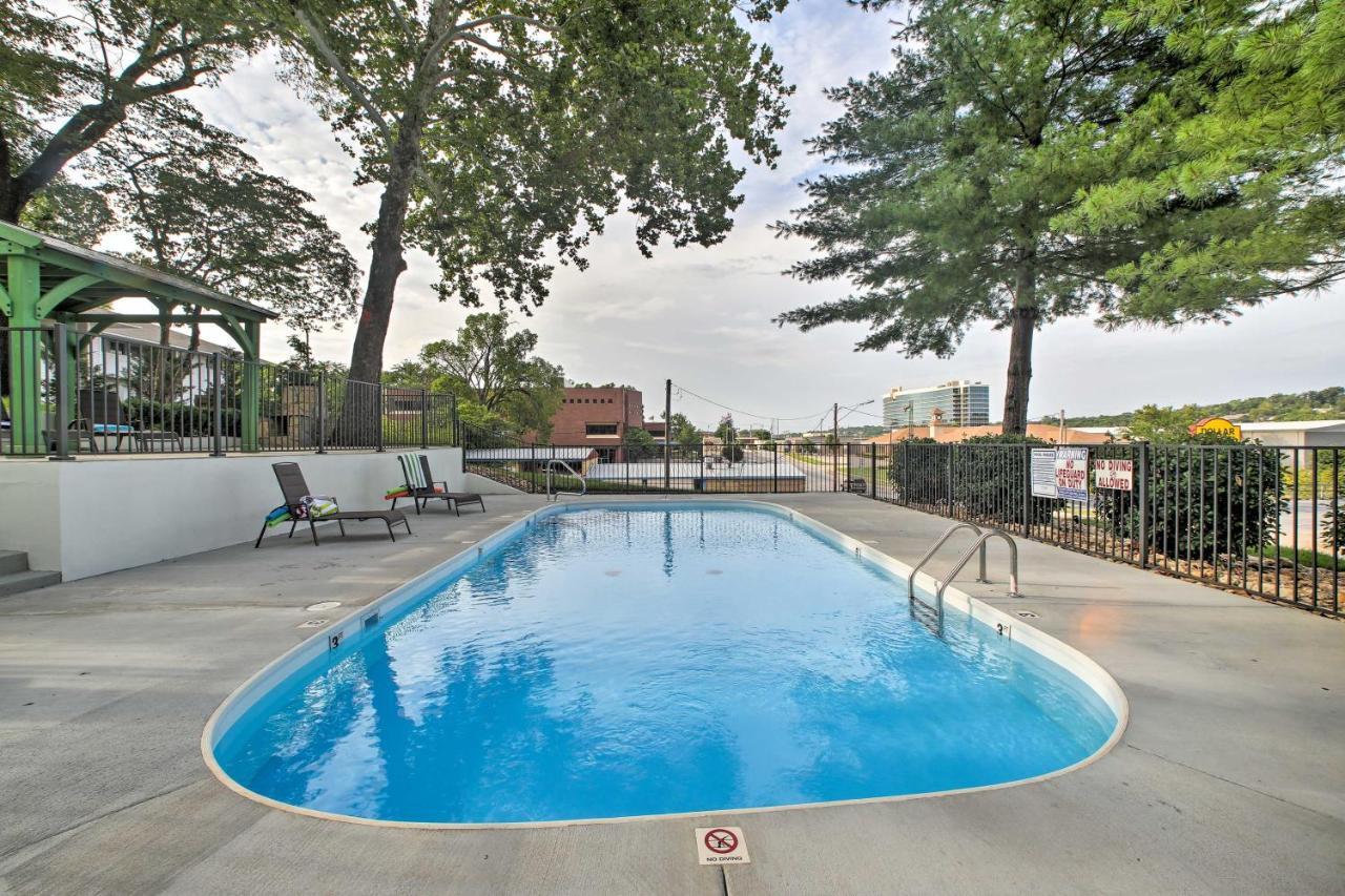 Branson Cottage With Pool Access About 2 Mi To The Strip Екстериор снимка